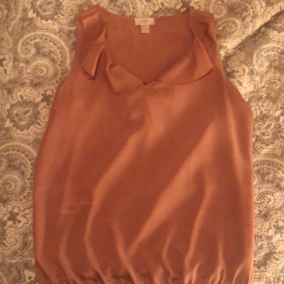 Pink Ruffle Sleeveless Blouse - Picture 2 of 2